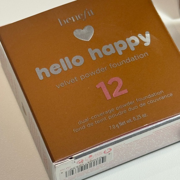 Benefit Hello Happy Velvet Powder Foundation #12 - 0.25 oz - Picture 1 of 4